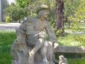 Dresden-Friedrichstadt-20.05.2023-9-Kueferbrunnen-im-Park-des-KH-DD-Friedrichstadt-