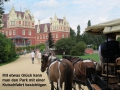 4-Kutsche vor Schloss